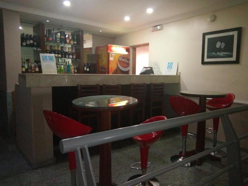 Neocourts Hotel Enugu Extérieur photo